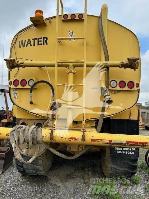 Volvo A25B Tankvogne - vand