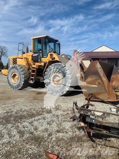 Volvo L220F Læssemaskiner på hjul