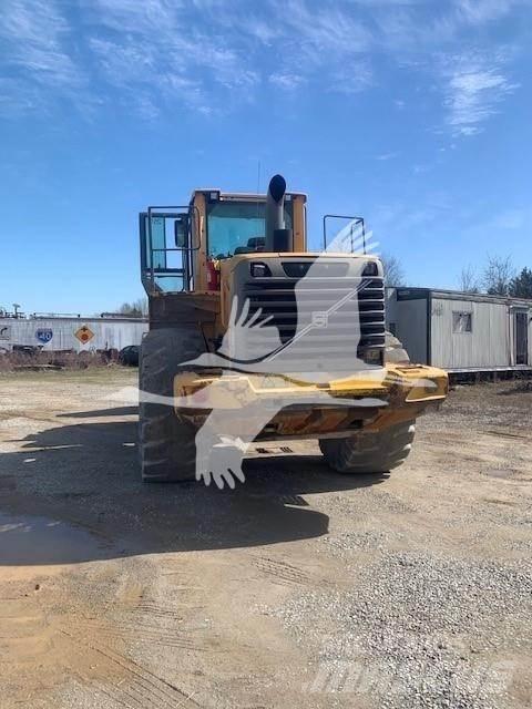 Volvo L220F Læssemaskiner på hjul