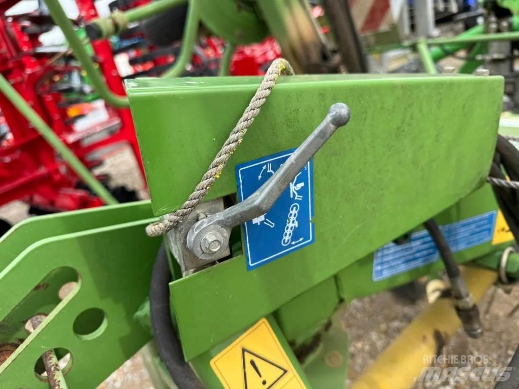 Krone KW672/6 River og høvendere