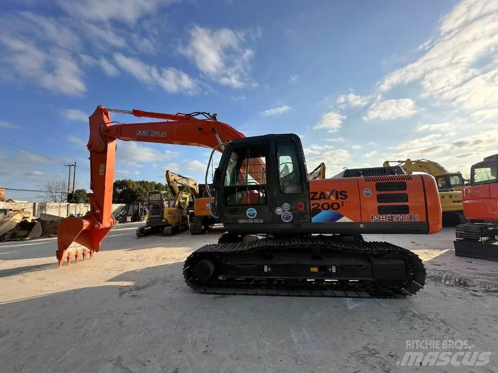 Hitachi ZX 200 Minigravemaskiner