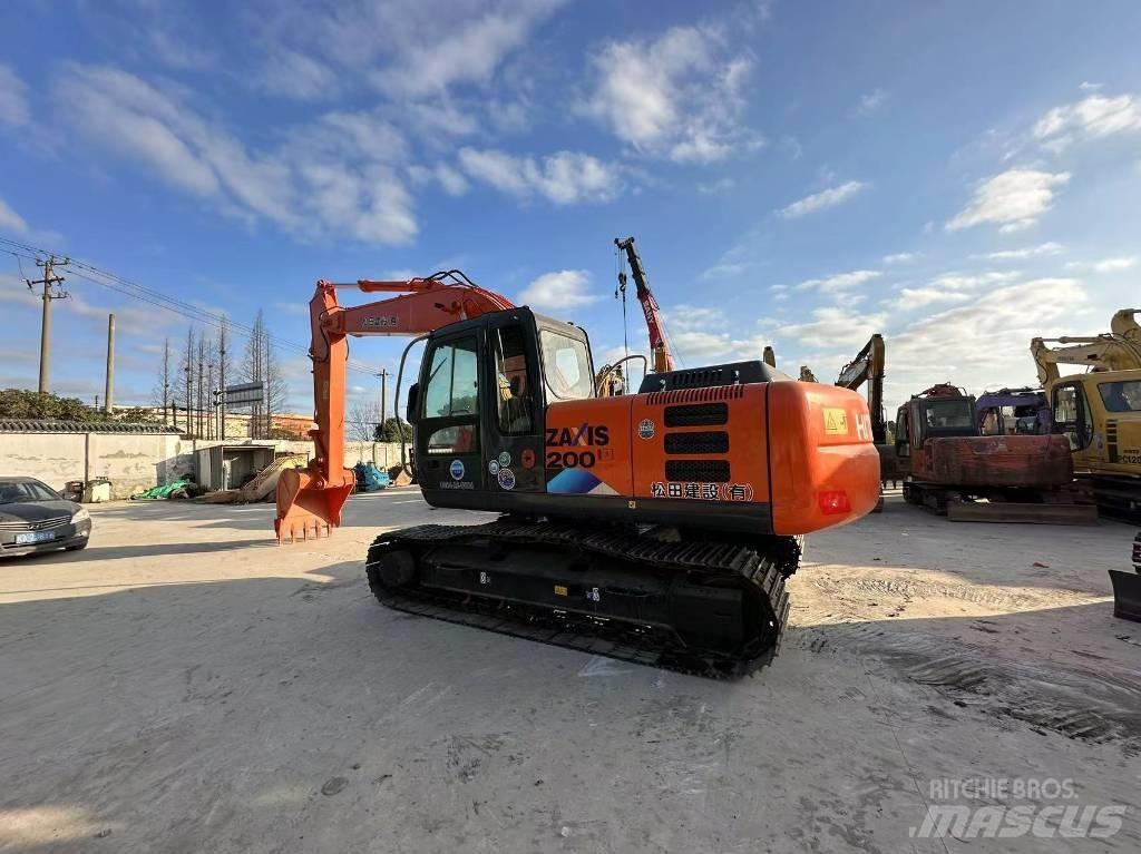 Hitachi ZX 200 Minigravemaskiner