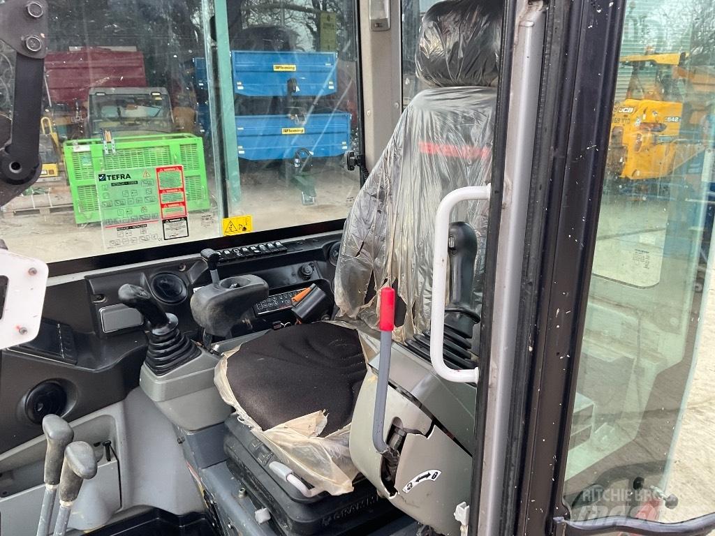 Takeuchi TB 230 Minigravemaskiner