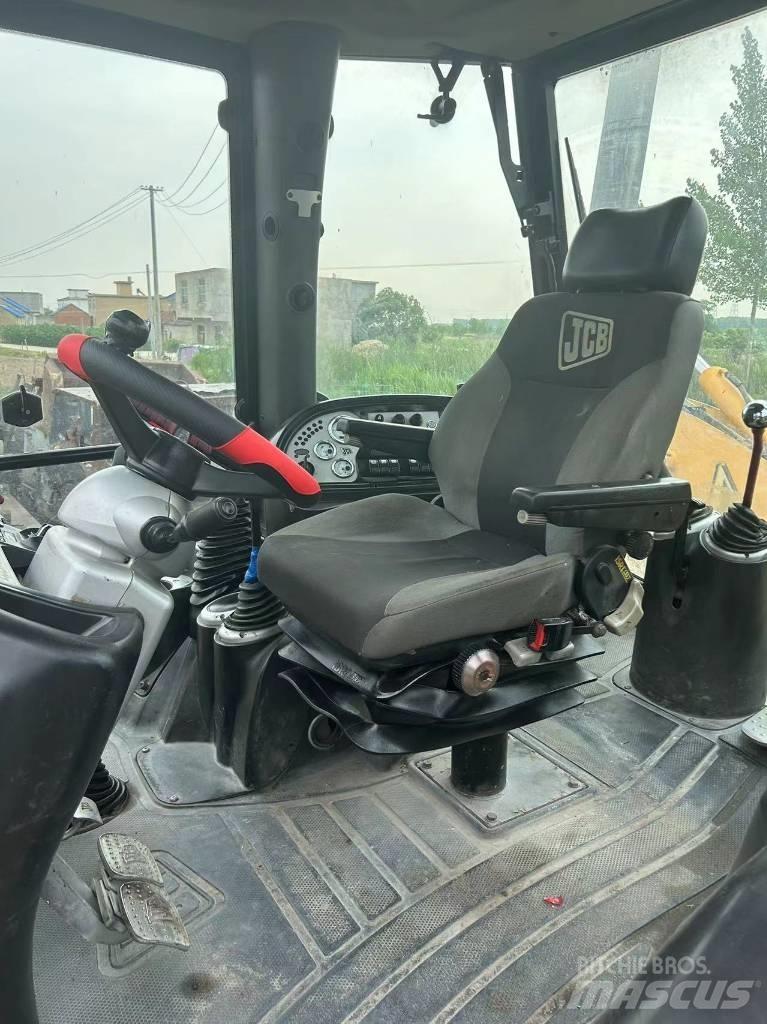 JCB 3 CX Rendegravere