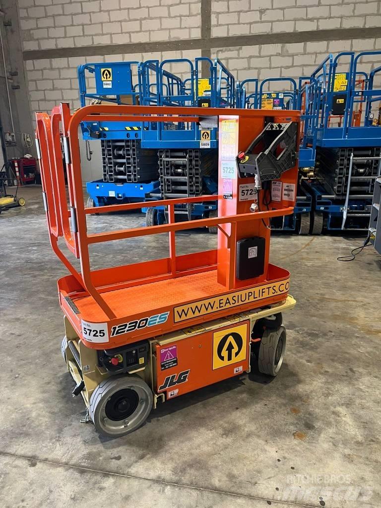 JLG 1230 ES Søjlelifte