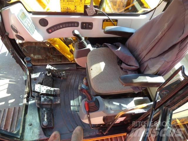 JCB JS 130 Gravemaskiner på larvebånd