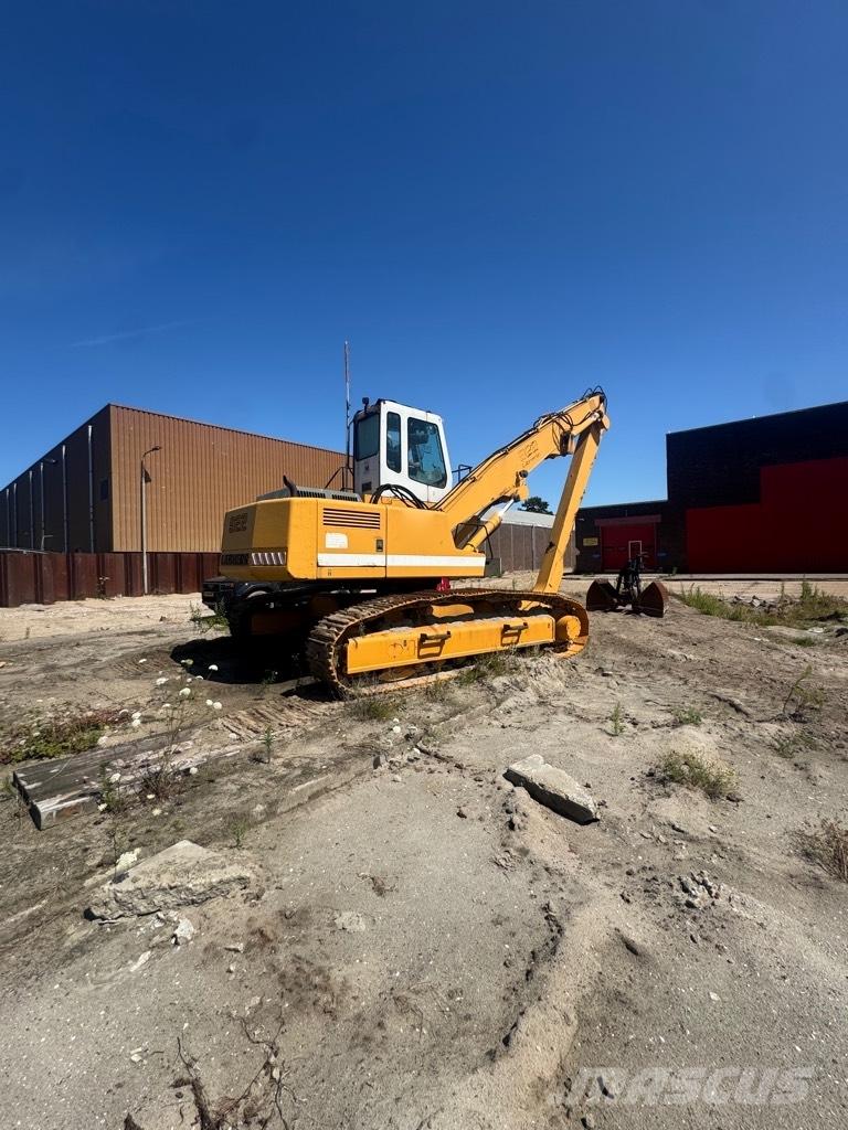 Liebherr 922 Materialehåndteringsmaskiner
