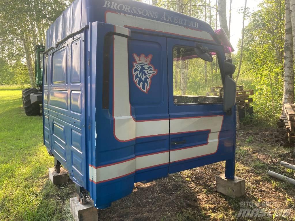 Scania 143 H Kabiner og interiør