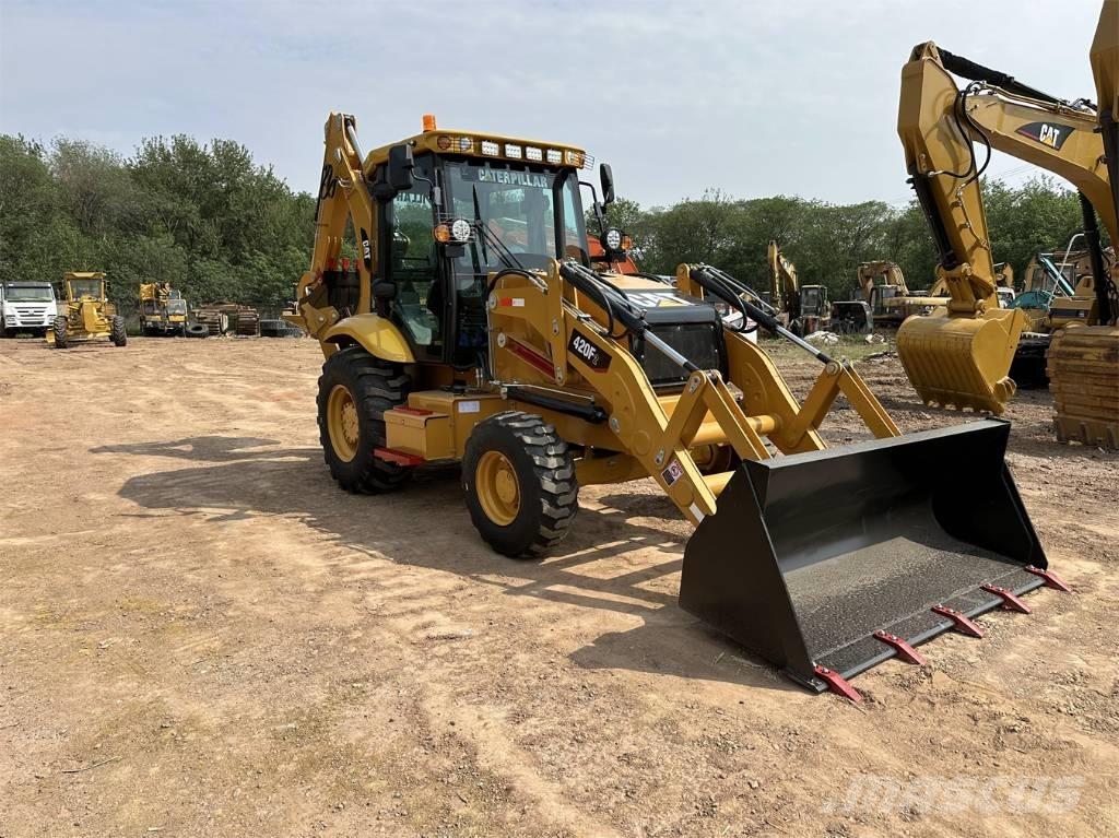 CAT 420 F2 Rendegravere