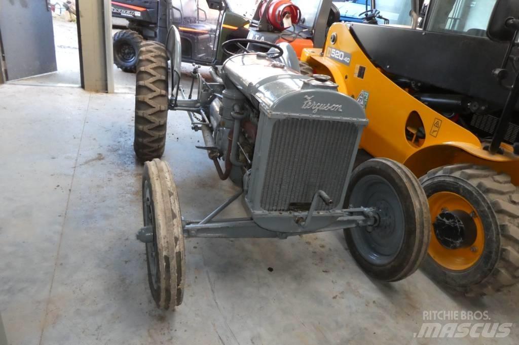 Ferguson type a Traktorer
