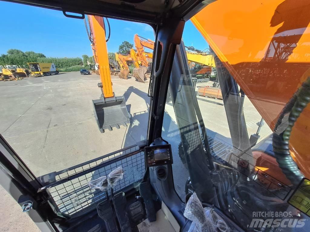 Develon DX300LC-7M Gravemaskiner på larvebånd