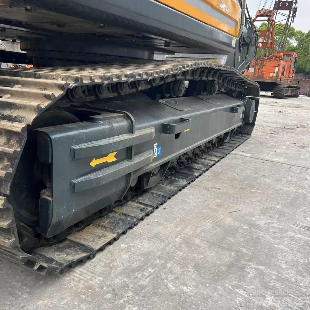 Hyundai R330LC Gravemaskiner på larvebånd