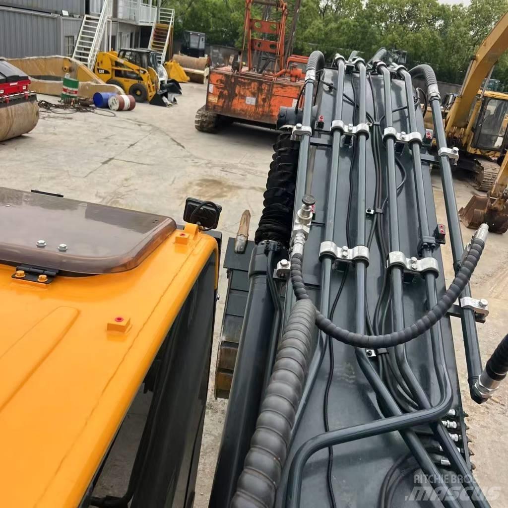 Hyundai R330LC Gravemaskiner på larvebånd
