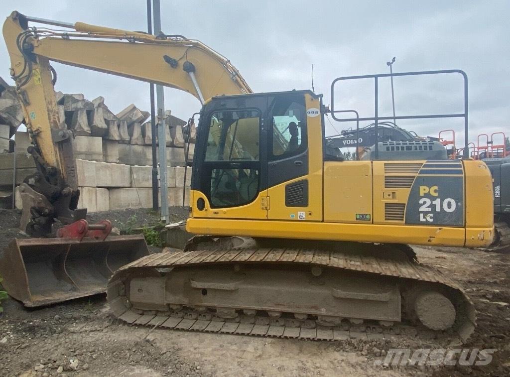 Komatsu PC 210 LC Gravemaskiner på larvebånd