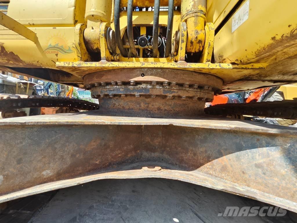 Komatsu PC 240 LC-7 Gravemaskiner på larvebånd