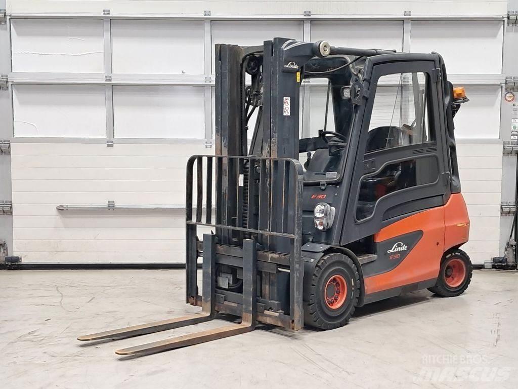 Linde E30-01 El gaffeltrucks