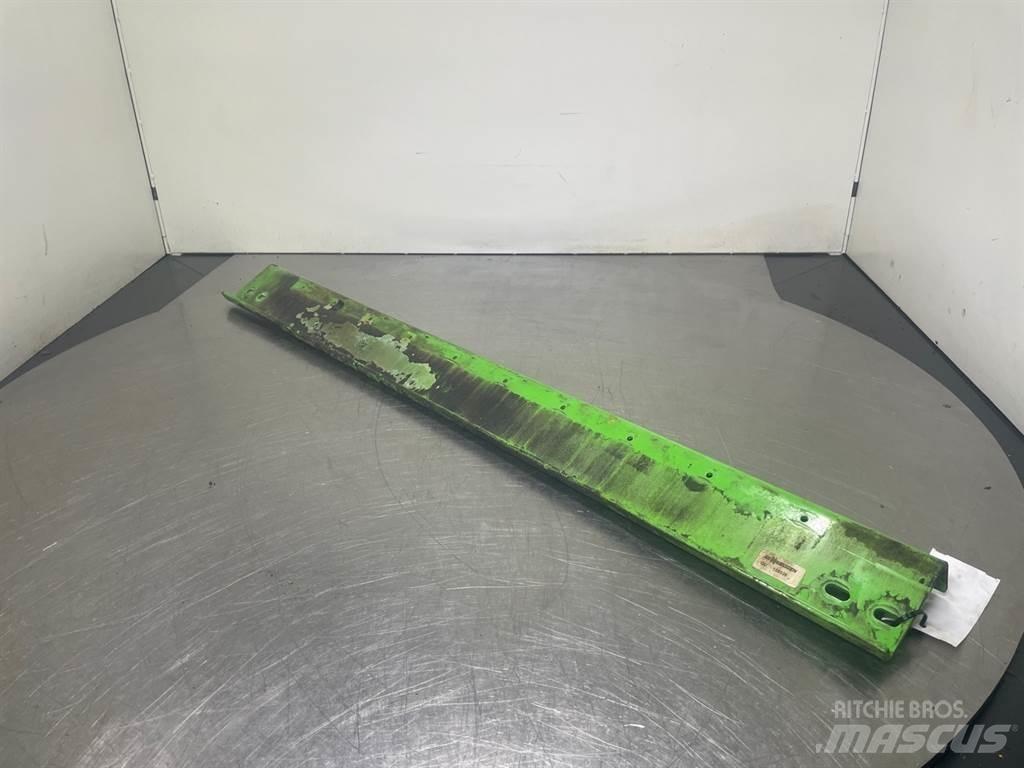 Sennebogen 158026 Chassis og suspension