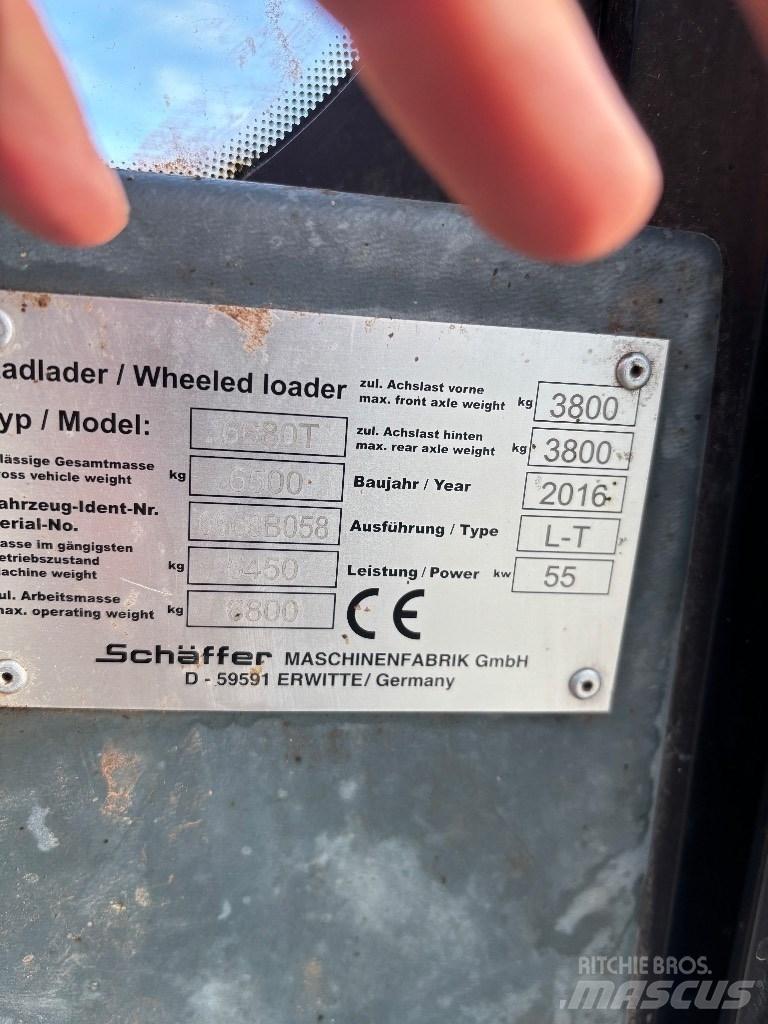 Schäffer 6680 T Teleskopiske hjullæssere