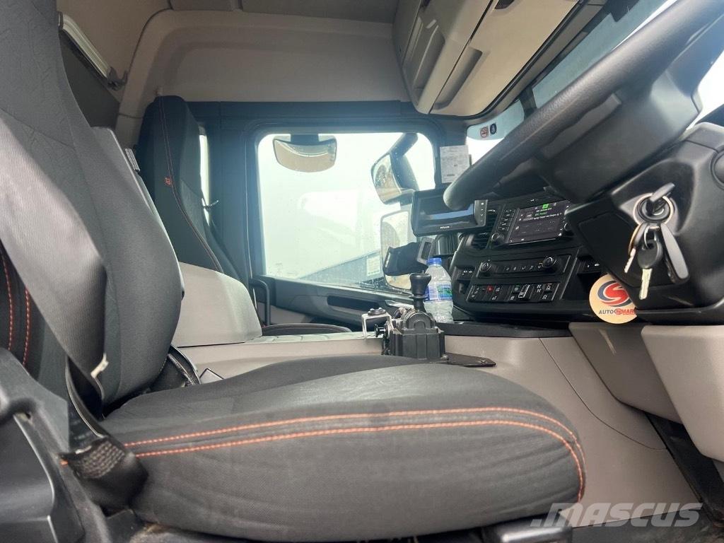 Scania P450 XT Lastbiler med tip