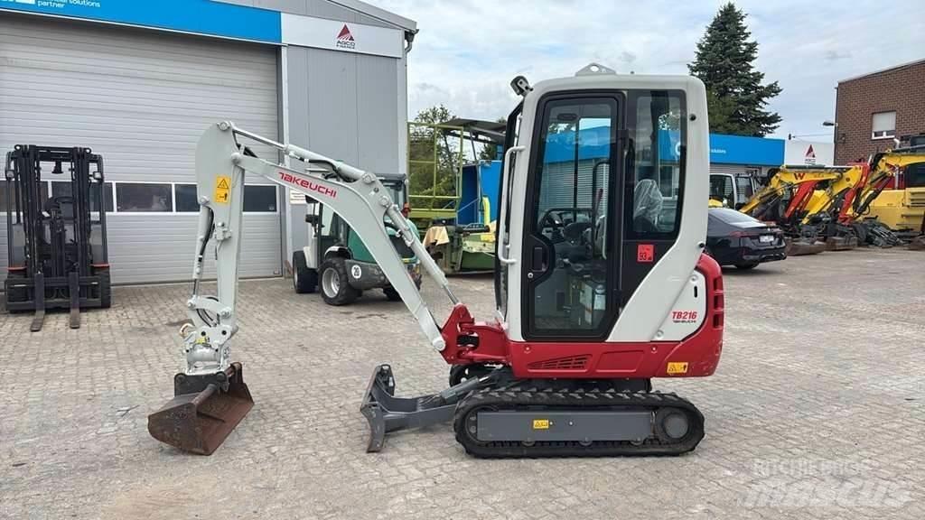 Takeuchi TB216 A Minigravemaskiner