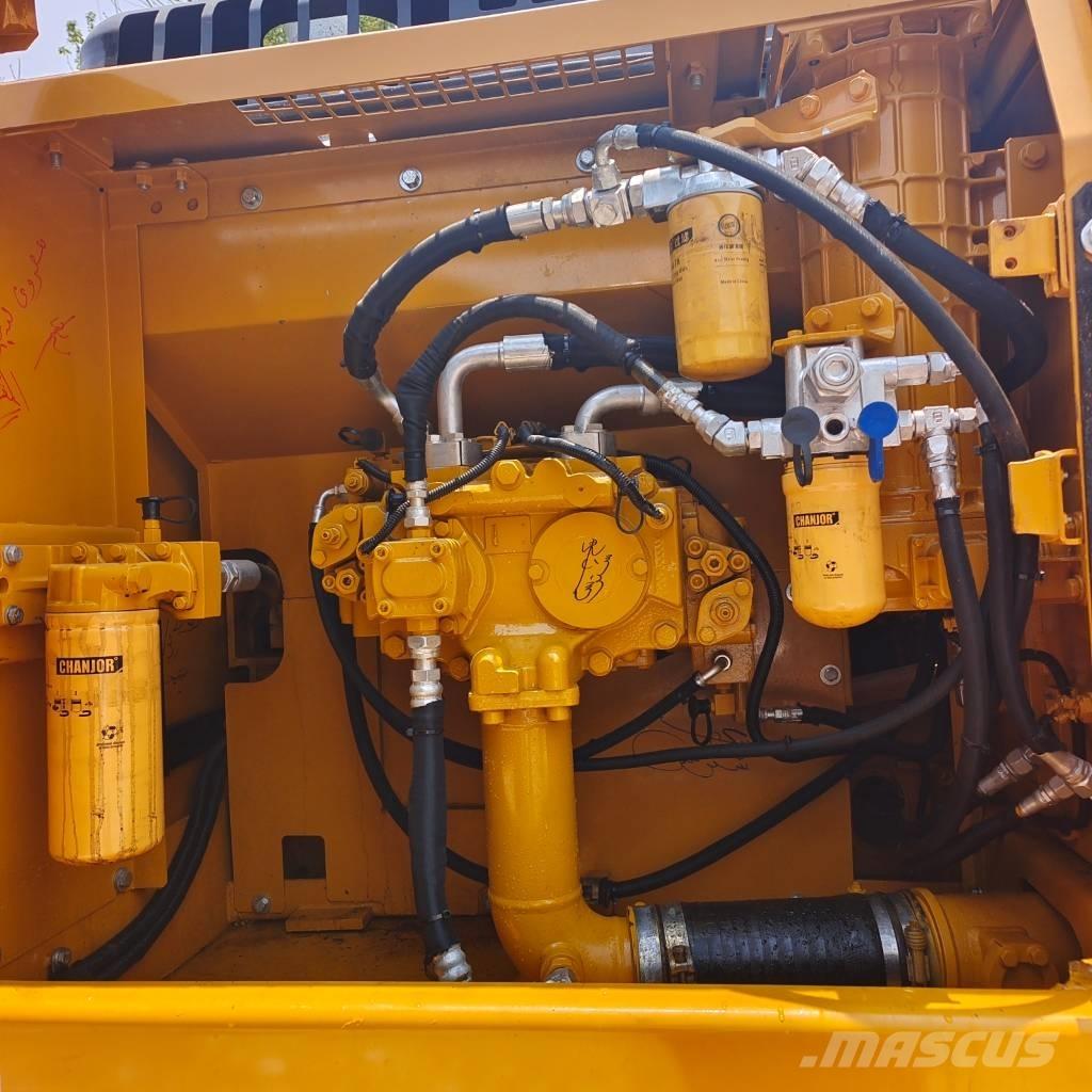 CAT 324 D L Gravemaskiner på larvebånd