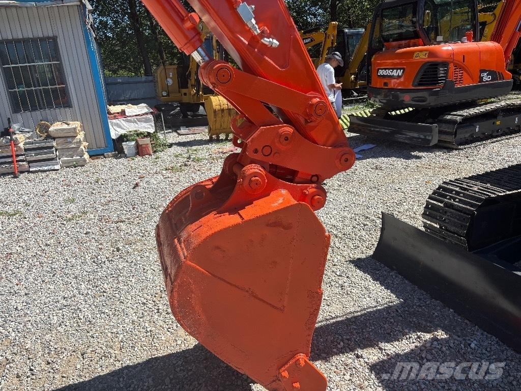 Hitachi ZX 70 Minigravemaskiner