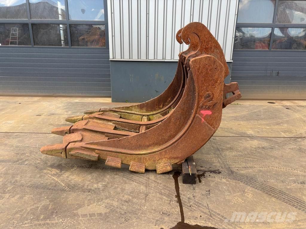  Puinriekbak CW55 Skovle