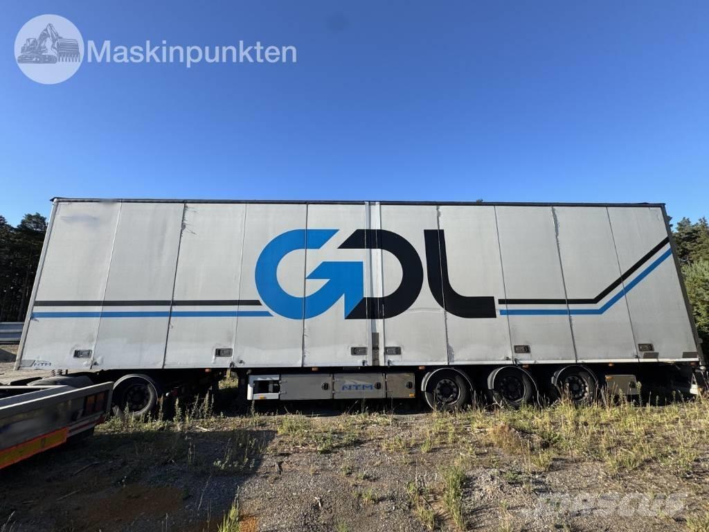NTM UPP-45L-3 Semi-trailer med fast kasse