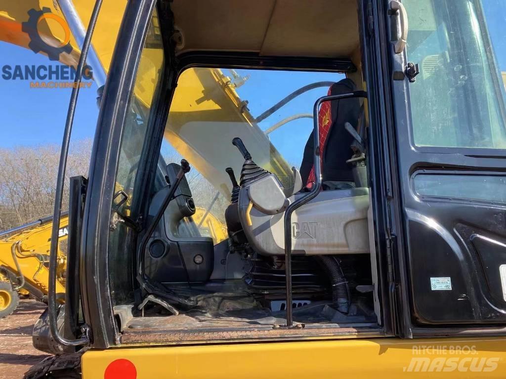 CAT 325 D Gravemaskiner på larvebånd