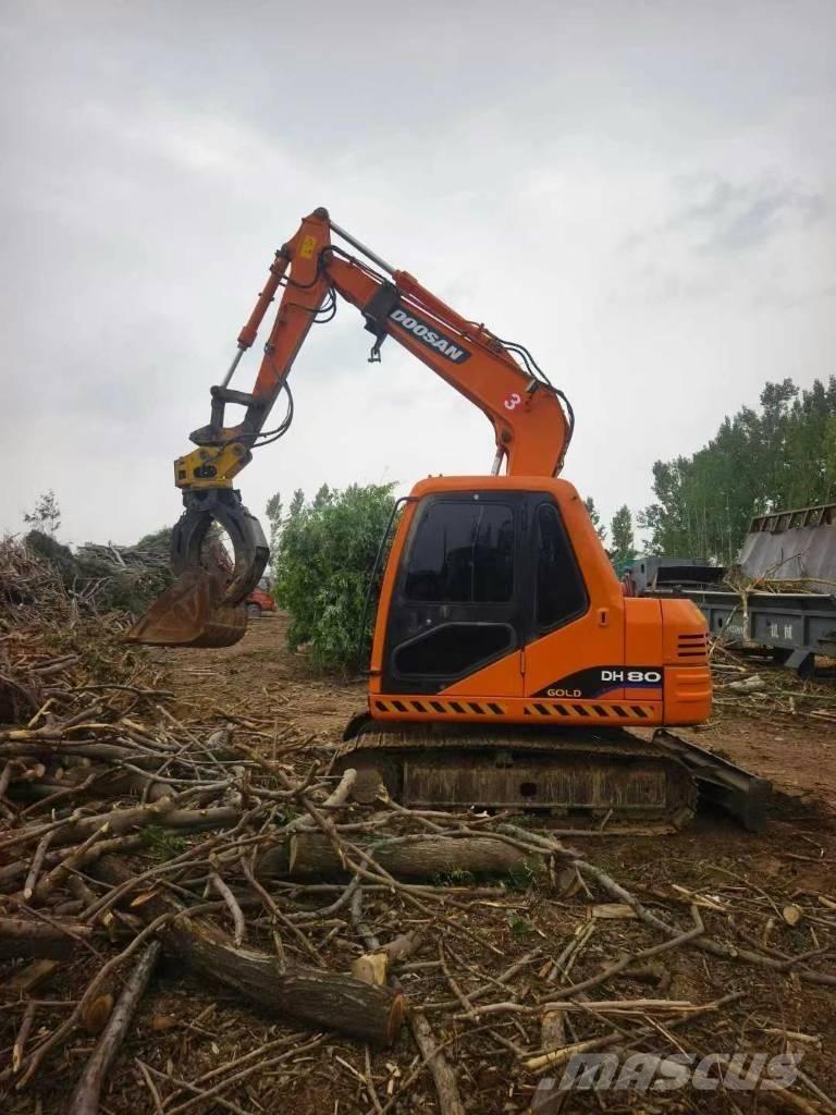 Doosan DH 80 Midi-gravemaskiner 7t - 12t