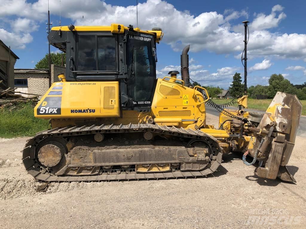 Komatsu D51PX-24 Bulldozer på larvebånd