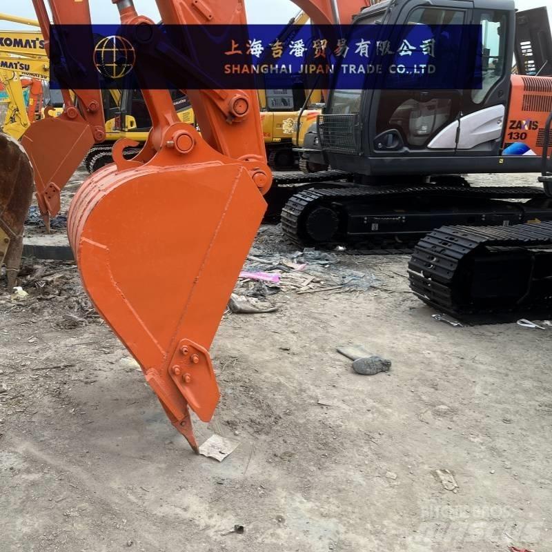 Hitachi ZX 130 Gravemaskiner på larvebånd