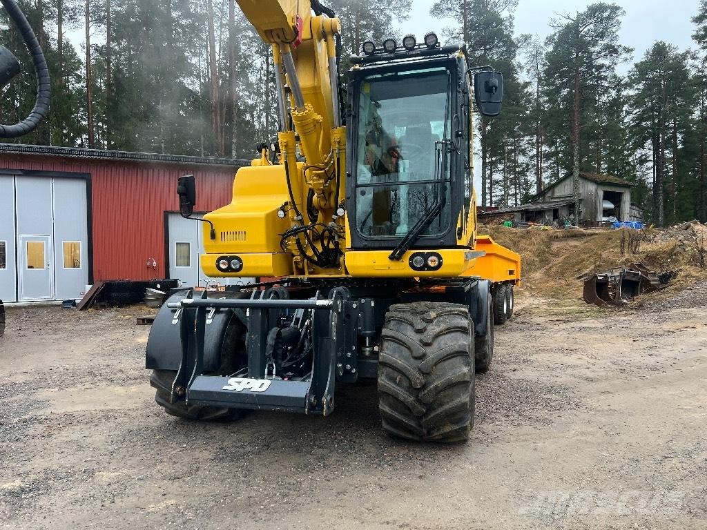 Komatsu PW 158-11 E0 Gravemaskiner på hjul