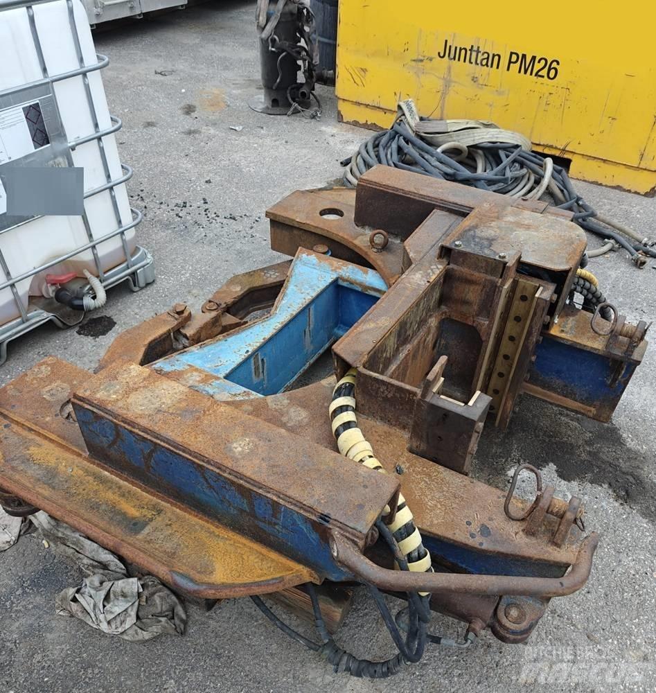 Junttan PM26 Pæle- og rammemaskiner