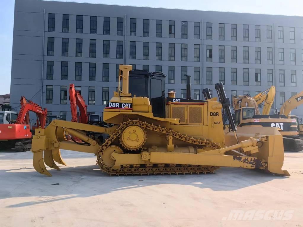 CAT D8R Bulldozer på larvebånd