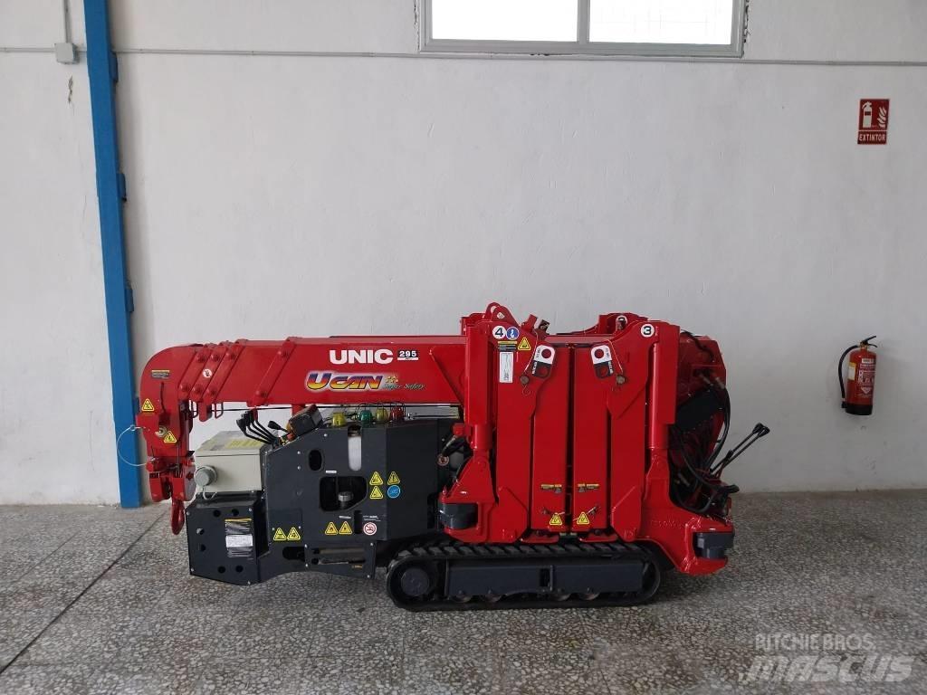 Unic URW 295 Minikraner
