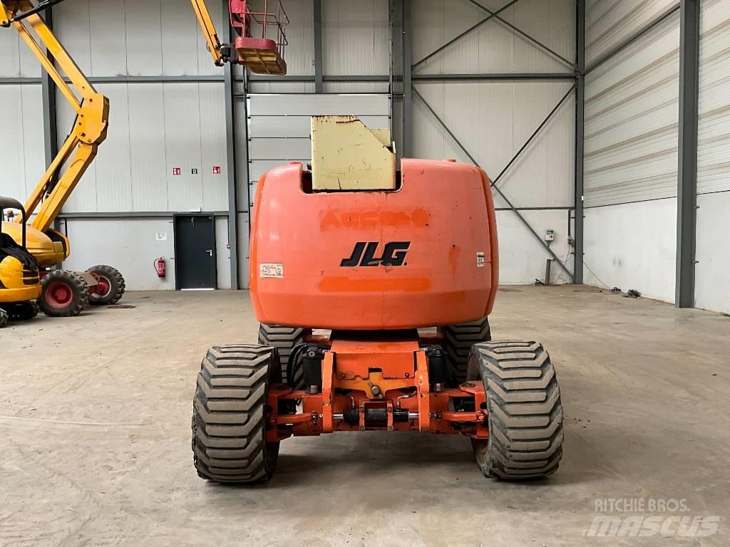 JLG 450 AJ Bomlifte med knækarm
