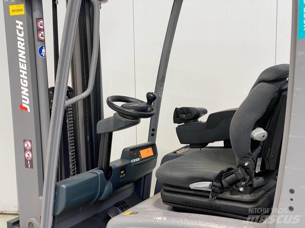 Jungheinrich EFG216k El gaffeltrucks