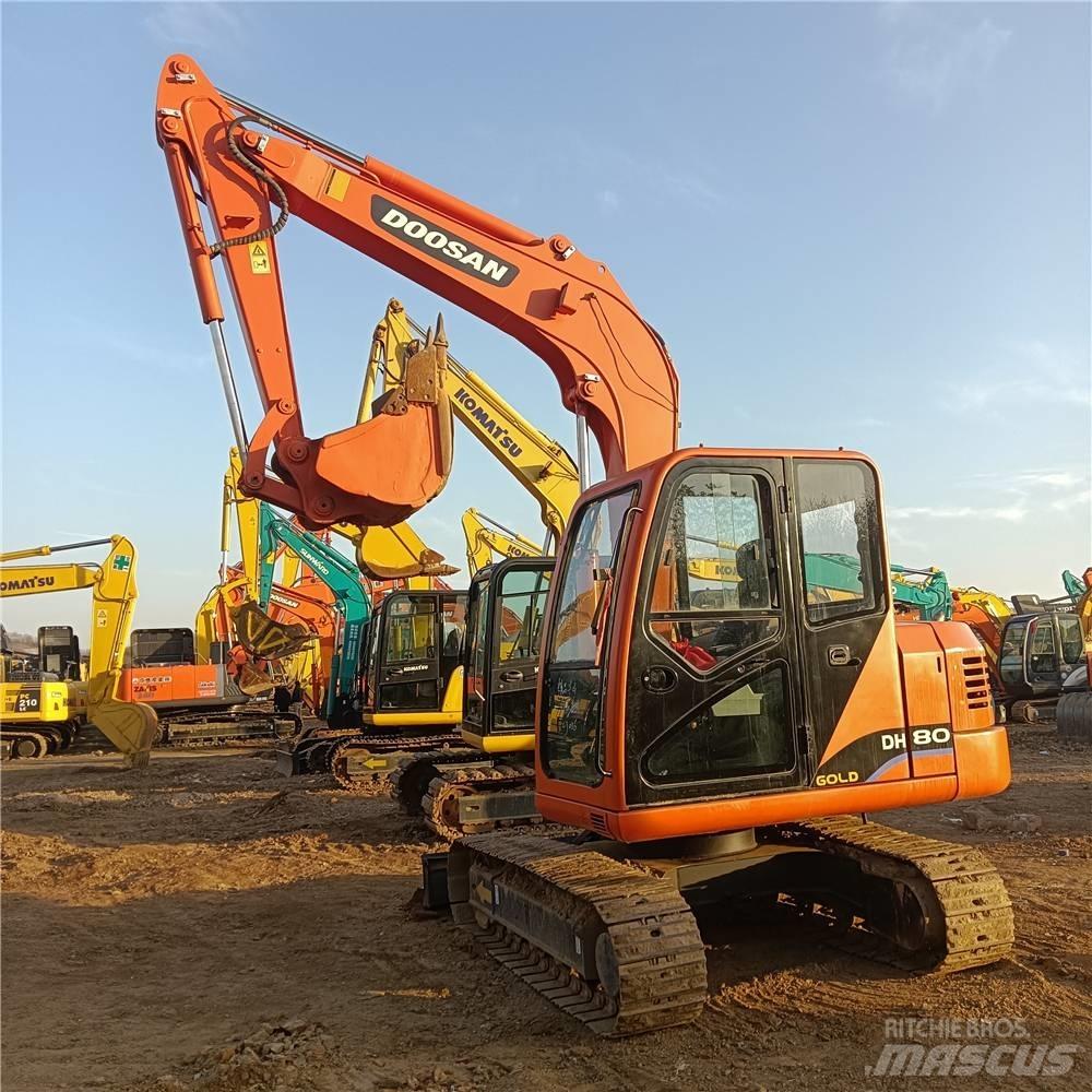 Doosan DH80G Gravemaskiner på larvebånd