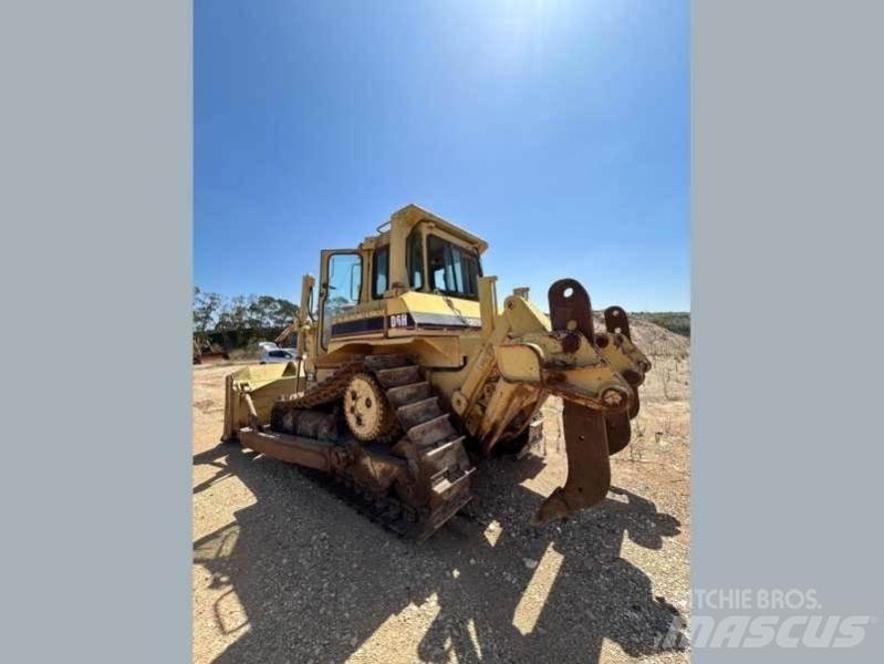 CAT D6H Bulldozer på larvebånd