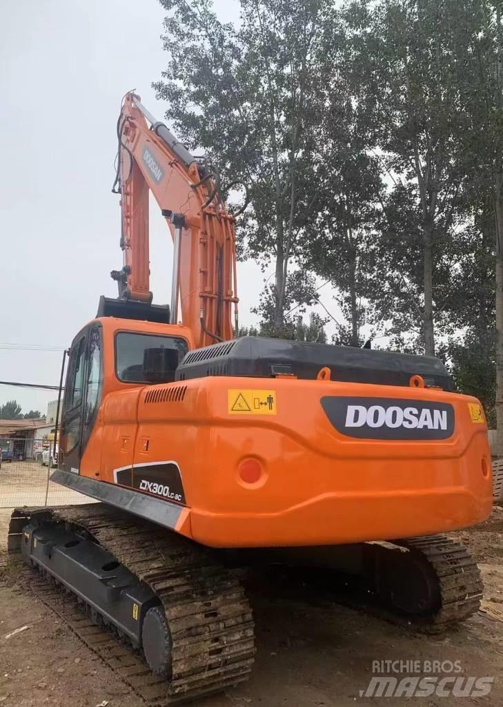 Doosan DX300LC-9C Gravemaskiner på larvebånd
