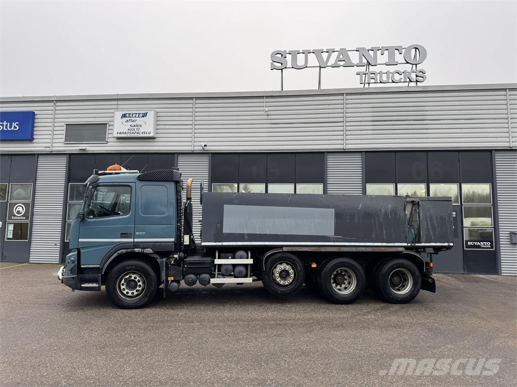 Volvo FMX 8x4 Lastbiler med tip