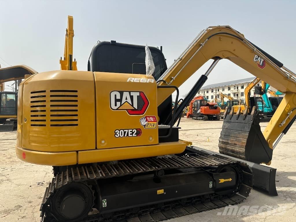 CAT 307 Midi-gravemaskiner 7t - 12t