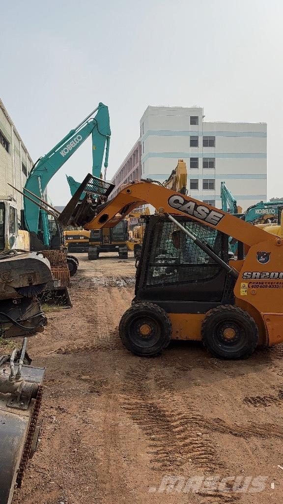 CASE SR200 Minilæsser - skridstyret