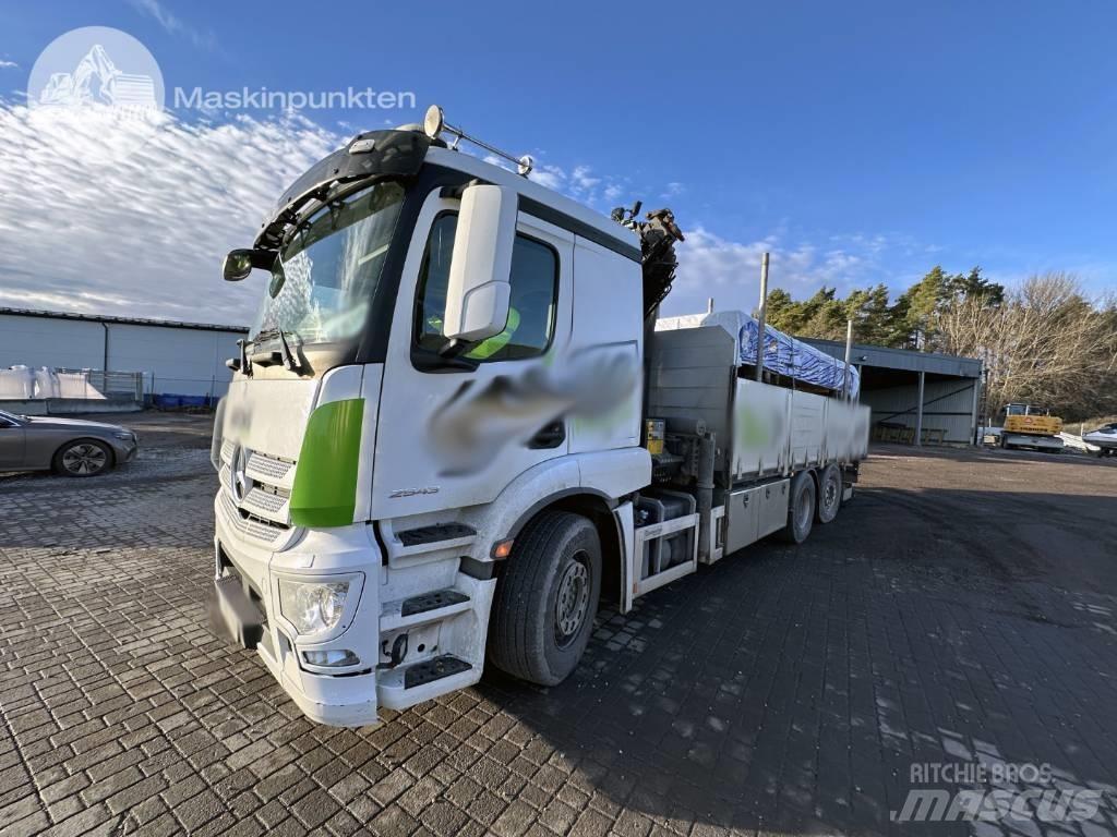 Mercedes-Benz 2543 Lastbil med kran