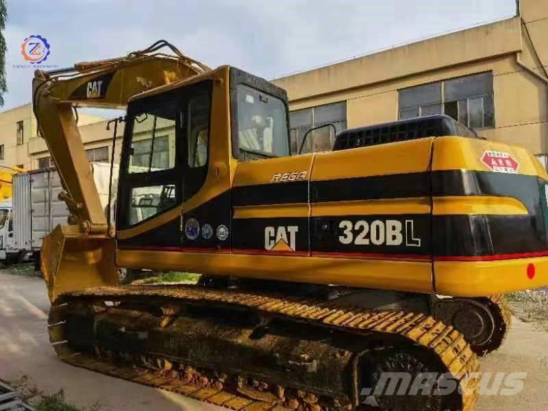 CAT 320 B L Gravemaskiner på larvebånd