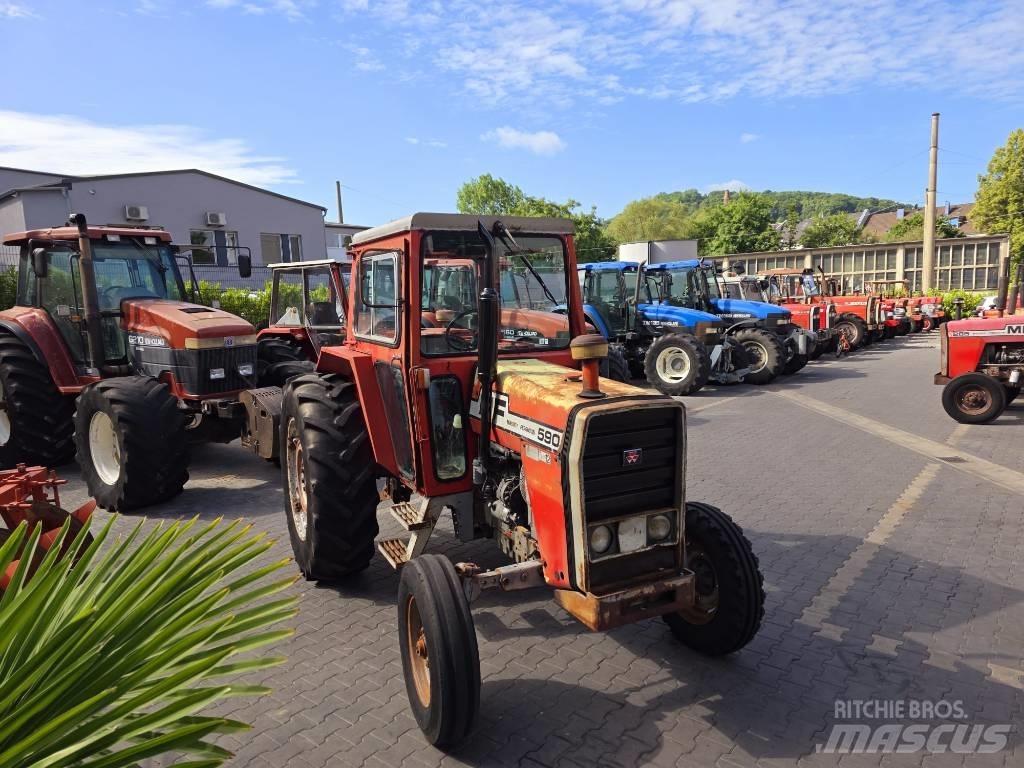 Massey Ferguson 590 Traktorer