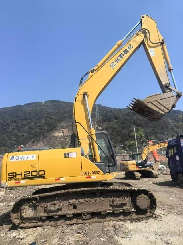 Sumitomo SH200-5 Gravemaskiner på larvebånd