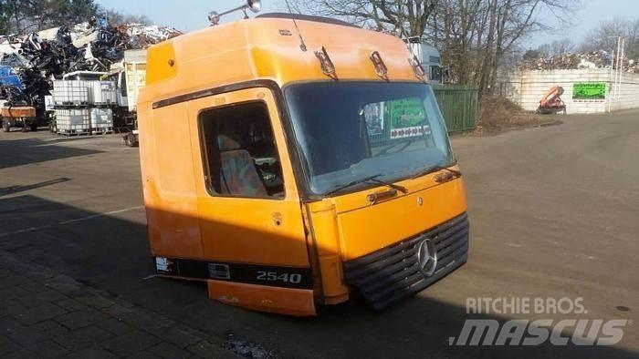 Mercedes-Benz 2540 Transport – Andet