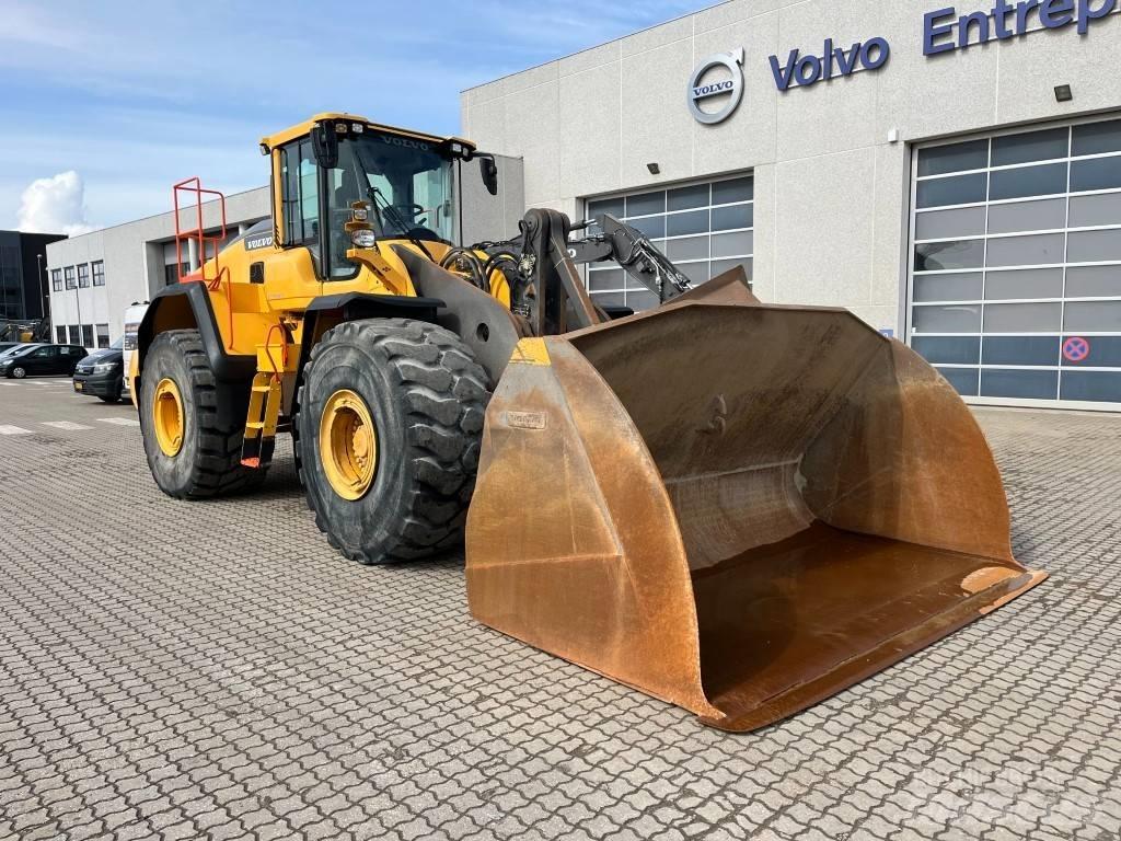 Volvo L220H Læssemaskiner på hjul